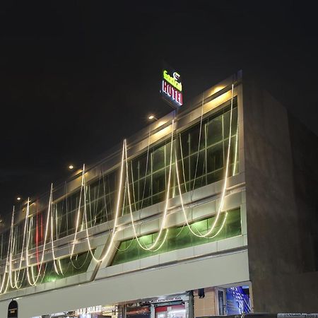 Super Townhouse Geetraj Near Shalimar Gateway Lucknow 호텔 외부 사진